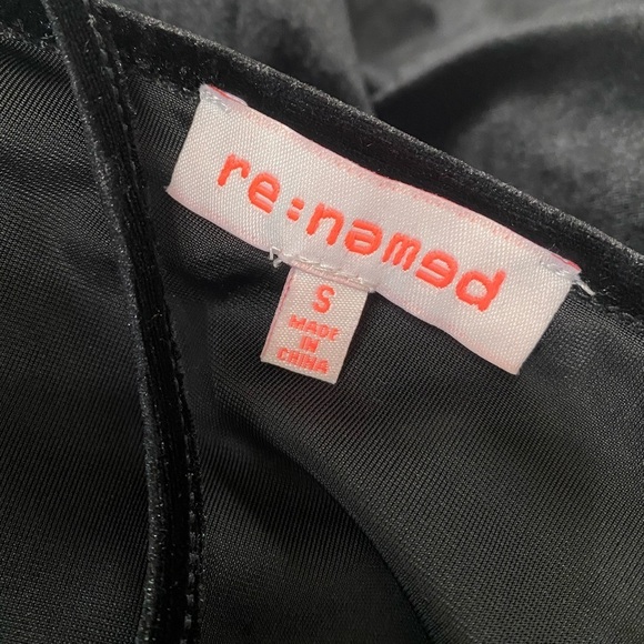 Re:Named Black Velvet Wrap Spaghetti Strap Mini Dress Size S - Picture 4 of 4